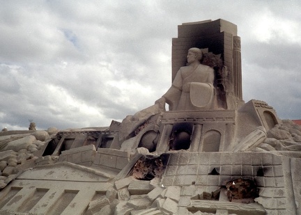 19990810-225224-Zeebrugge Statue sable 08